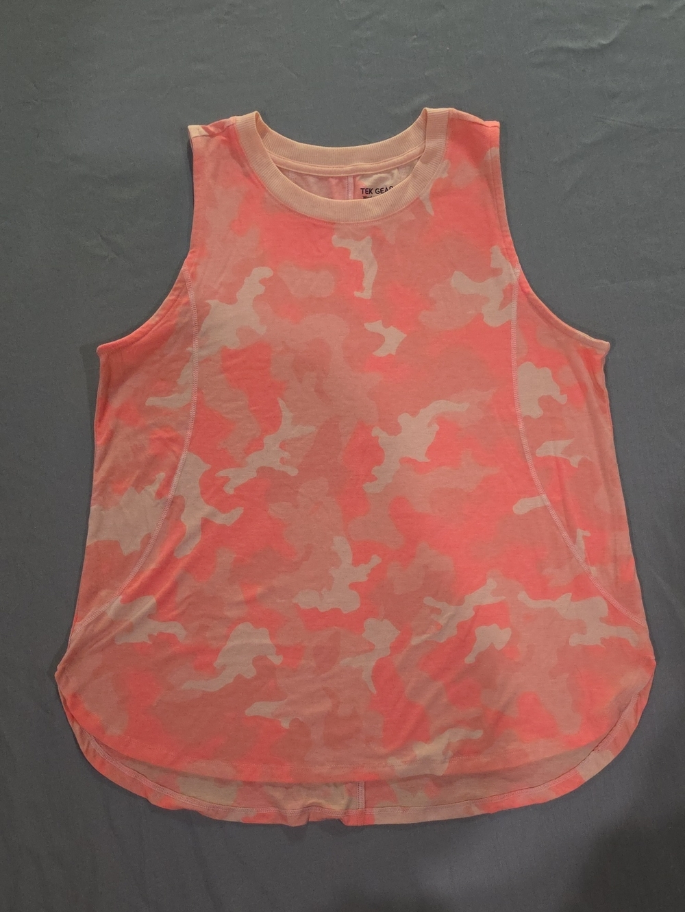 Tek Gear Orange Coral Pink Camo Sleeveless Tank Size L